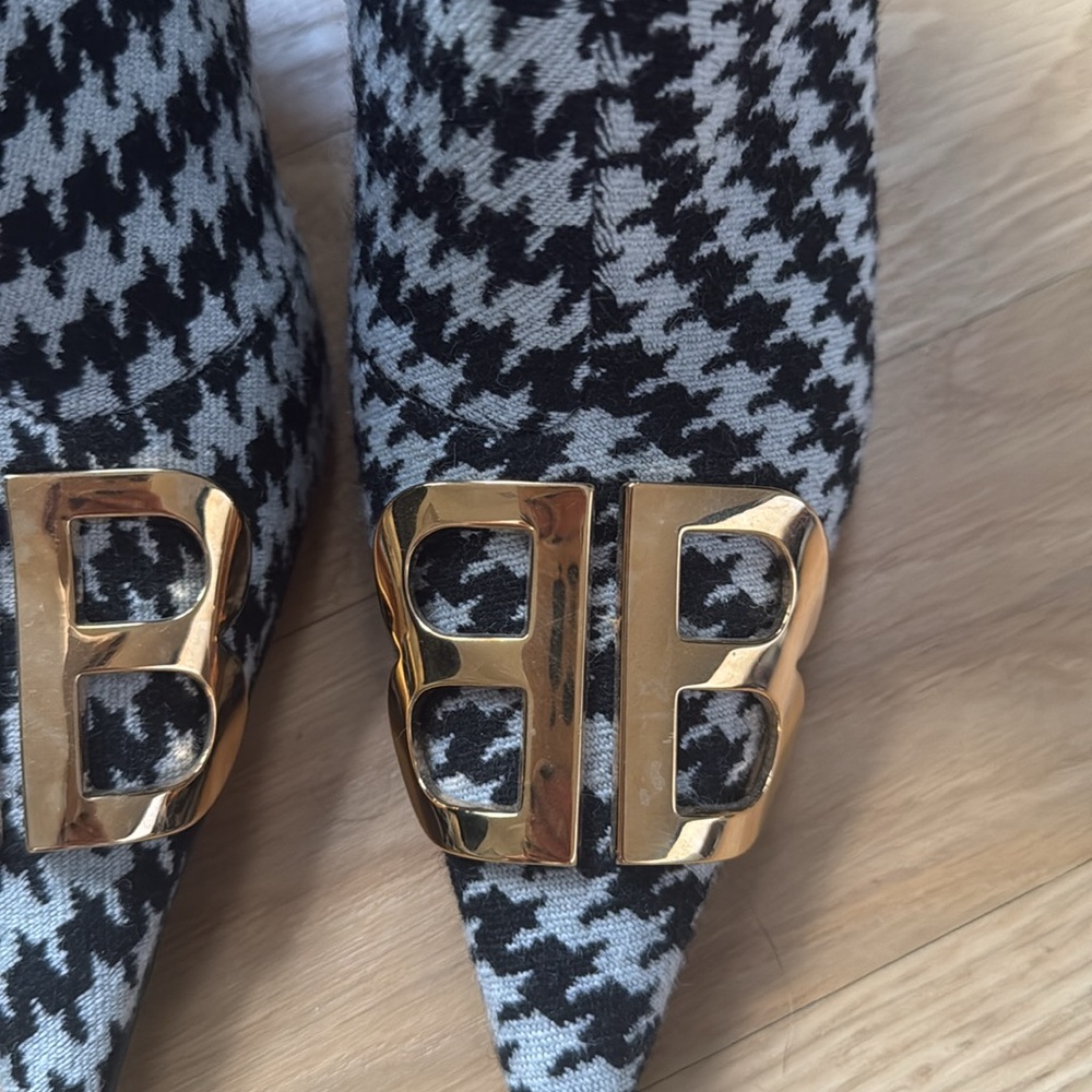Balenciaga houndstooth ankle booties - Picture 11 of 17
